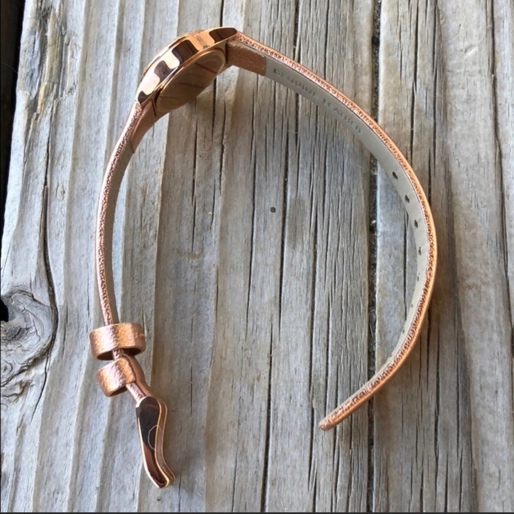 Marc Jacobs Watch - Picture 3 of 11